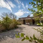 Apartment Casina La Graziosa By Interhome Cortona